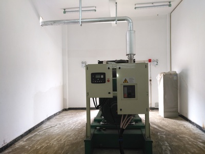 昭通至大山包一级公路7台华东动力C系列发电机组